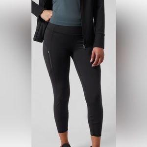 Athleta tights size XS with zipper pockets